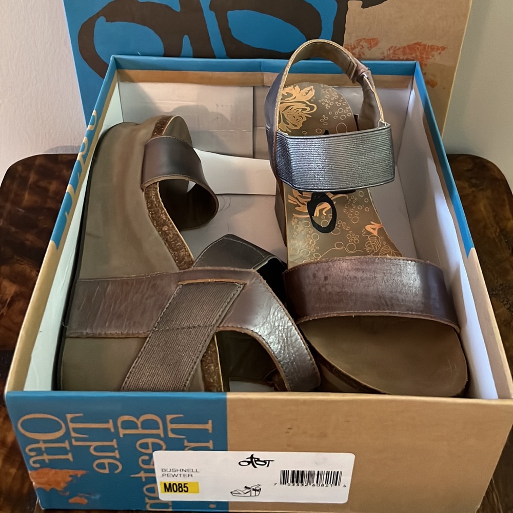 OTBT Bushnell Size 8.5